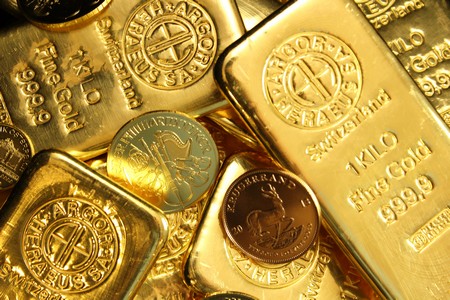 Legalább 10% arany kell a porfólióba, lehetőleg bfektetési arany rudak és érmék formájában Mark Mobius szerint